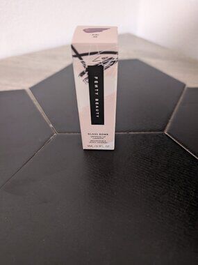 NIB Fenty Beauty Gloss Bomb - Riri